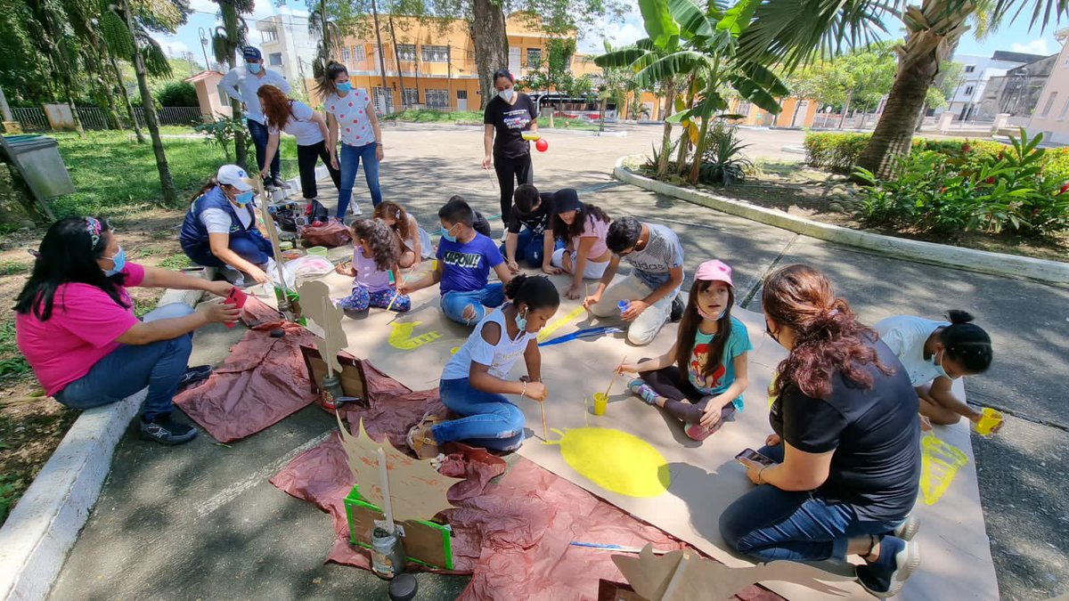 distritomalecon's tweet photo. Una actividad muy especial con la Mesa de Participación Niños, Niñas y Adolescentes, donde les socializamos acerca del gran proyecto #DistritoMalecón y los beneficios que este traerá a las juventudes de Barrancabermeja. Siempre es fascinante acercarnos a los más chiquis. https://t.co/WNlQzO2vaQ