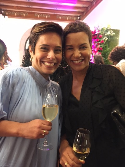 cindygallop's tweet photo. Regretting I didn't get more pics of the amazing women at the @ColorCommntwk lunch and their amazing outfits - including @MindaHarts @d_lux_brand @shona_pinnock - and, you'll be pleased to know @annshoket, @thelist members @DaisyAD and @Kathypschneider 🙂 #ColorComm #ColorComm10 https://t.co/EuJ0p2HOtl