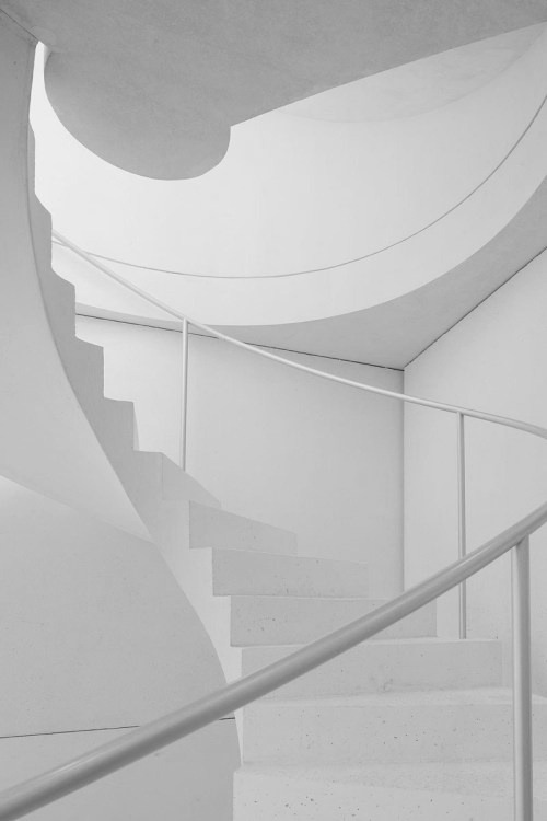 Archillect tweet media