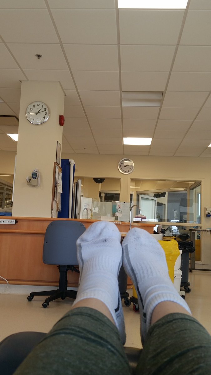 Kidneyjerk's tweet photo. Thrown in gen pop with the clocks today. #dialysis #clockwatcher https://t.co/GTApbaFlYN