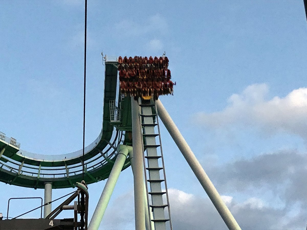 TribeAthletics's tweet photo. Great to see everyone out at #TribeFrightNight at @BuschGardensVA on Thursday! 

Visit #BGWHOS through Oct. 31. https://t.co/UDUuC9azOB