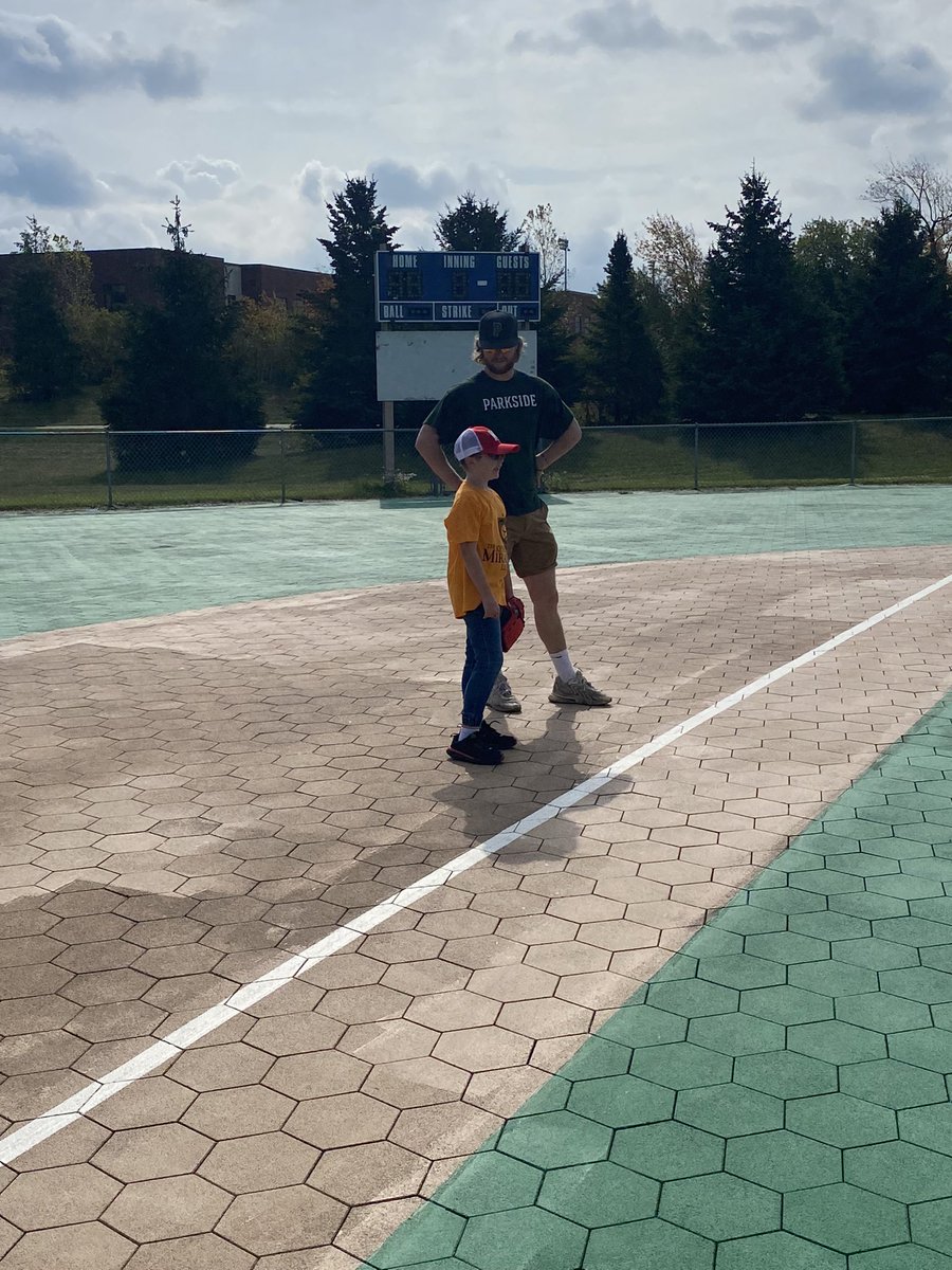 Andrew Gavin tweet media