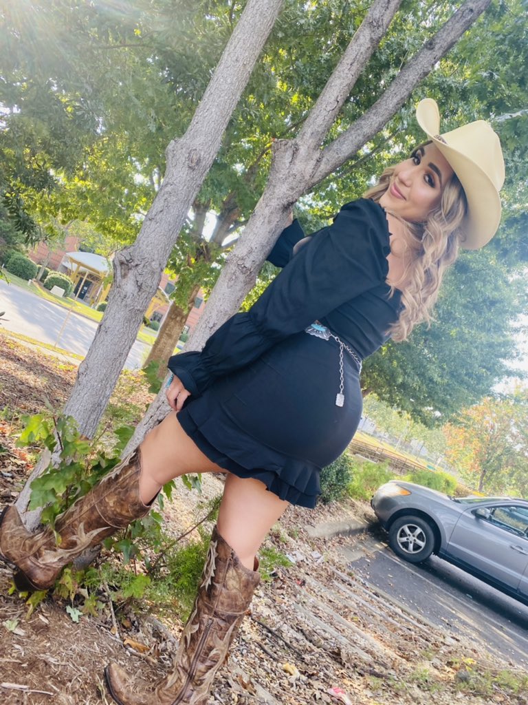 tangie_danielle's tweet photo. Brooks &amp; Dunn, you were good to me🤎 https://t.co/nLnHcVvjfN