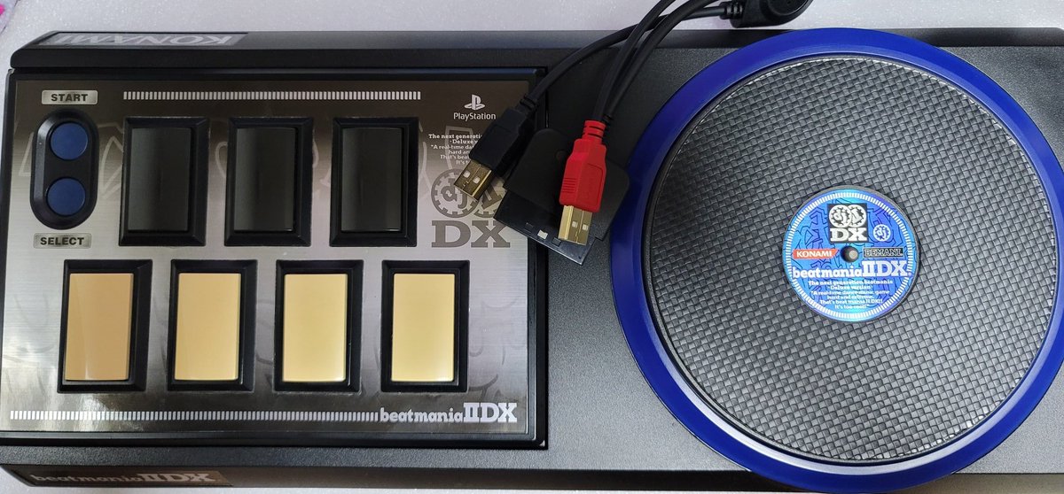 beatmania_jcs's tweet image. #４５３　様分。
RU-029-PLUS 明日か明後日に出荷予定です！m(__)m✨
大変長らくお待たせ致しました。
※写真はデモ機です。
LR2、INF、HIDモード切替可能、モード変更もLEDで可視化！
#10月になったので音ゲーマーフォロー祭
#IIDX 
#beatmania_IIDX 
#ULTIMATE_MOBILE
#弐寺
#bemani
#bms
#INFINITAS