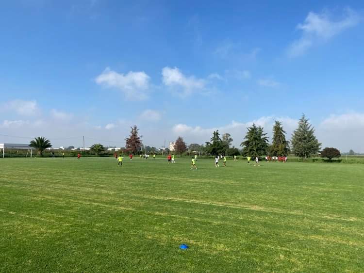 NezaFutbol's tweet photo. ♦️Cerramos trabajos de preparación y estamos listos mañana salir con todo a ganar.   

¡Vamooos Neza! 🇲🇨 🇦🇹

#CuernosArriba 🤘🏼 https://t.co/m9N1HviEdK