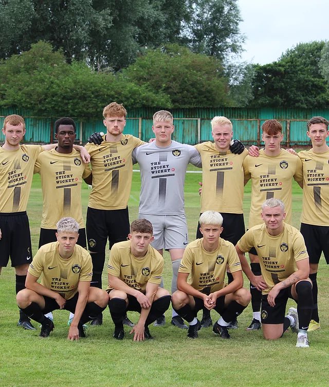 VOLUNTEER OPPORTUNITY

We are seeking a social media person to work match days (Tuesday evenings and Saturdays).  This role may lead to further paid work within the club. Please DM if interested
