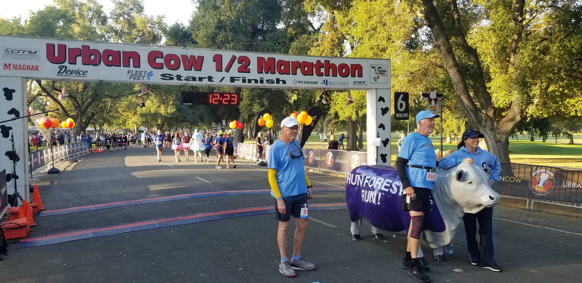 RayhensonRE's tweet photo. It has been awhile since I have seen a starting line. It was a good race! #urbancow #running #RunninforRhett https://t.co/rKcIbjf7T1