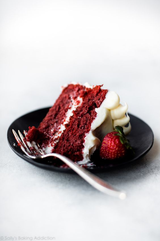 DolcePecadoCake's tweet image. De: anónimo

Para: @pathoftears

[ red velvet + capuccino]

“Vi que te gusto lo de ayer así que hoy no será la excepción”