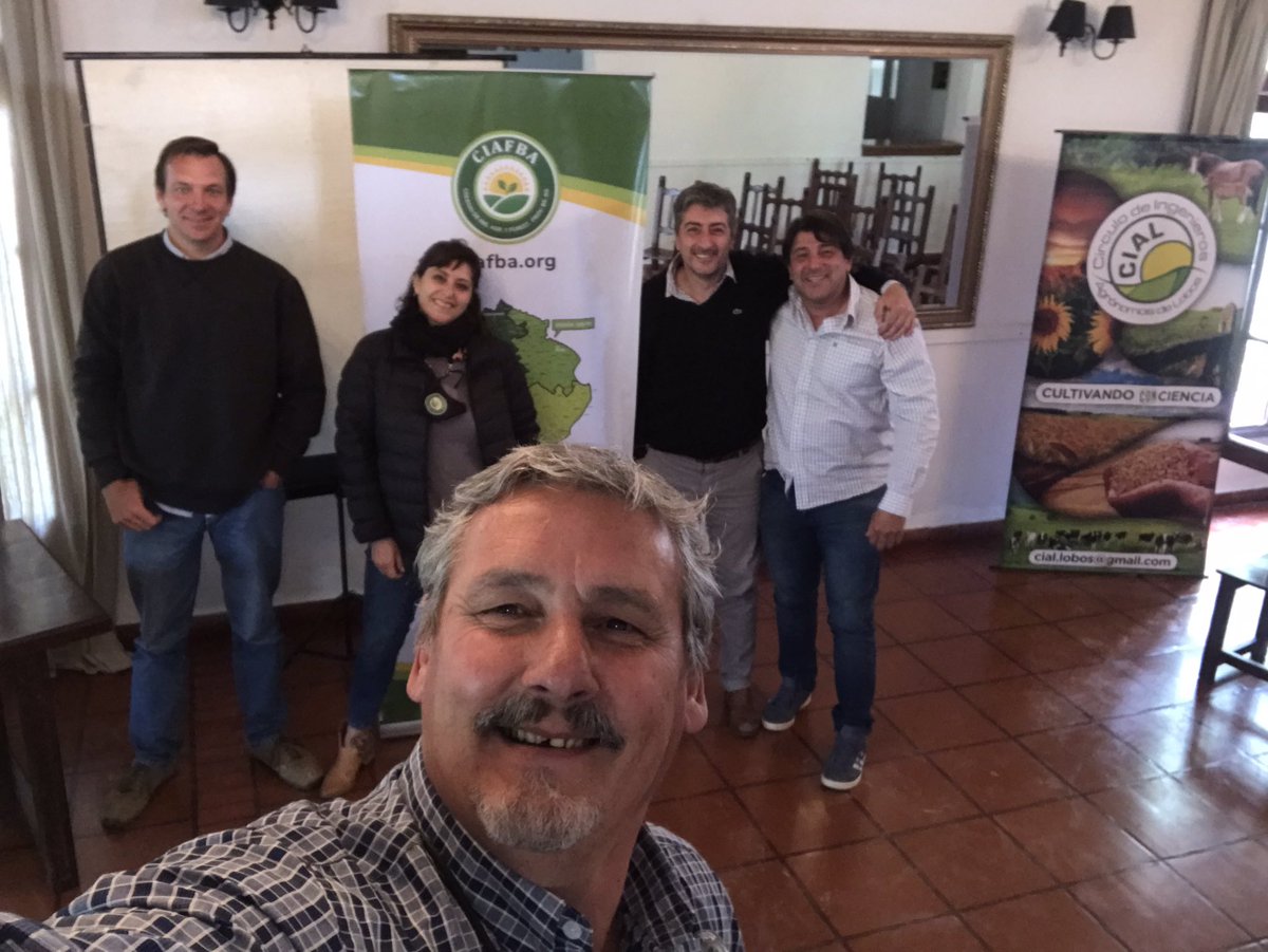 CiafbaCentro's tweet photo. #AsambleaRegional2021 de la #RegionCentro del #CIAFBA
#SomosColegio
Nueva CDRegional
#LaSelfieDePatuco
@CiafbaOficial https://t.co/36GiPYyEpI
