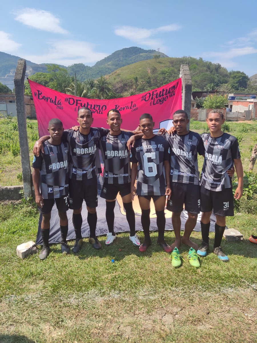 NovoElencoJPI's tweet photo. VITĂRIAAA
Na partida de hoje nossa equipe aplicou o famoso chocolate com o placar elĂĄstico de 8 x 0 contra a equipe On-line com Deus!
Gols: 1x Nem, 1x Wender, 2x Caveira, 2x Tinem, 1x Fhill, 1x Vitin
AssistĂȘncias: 1x Wender, 2x GB, 2x Fhil, 1x Nem, 1x Lesli, 1x kante
#hyfle https://t.co/ckH19PYotF