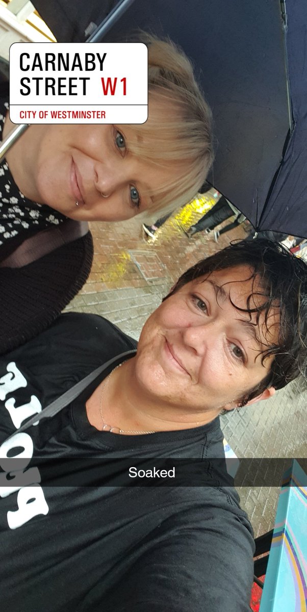 clurrbrin's tweet photo. Had the most RUBBISH day, cried & sulked through most of it, got soaked to the skin.
Time to get myself together I'll start & finish whatever happens in-between happens π€·π»ββοΈ @LondonMarathon here I come #tchc #staarc
@KirstM83 #thewheelsonthebus https://t.co/MSXXXeOd1s