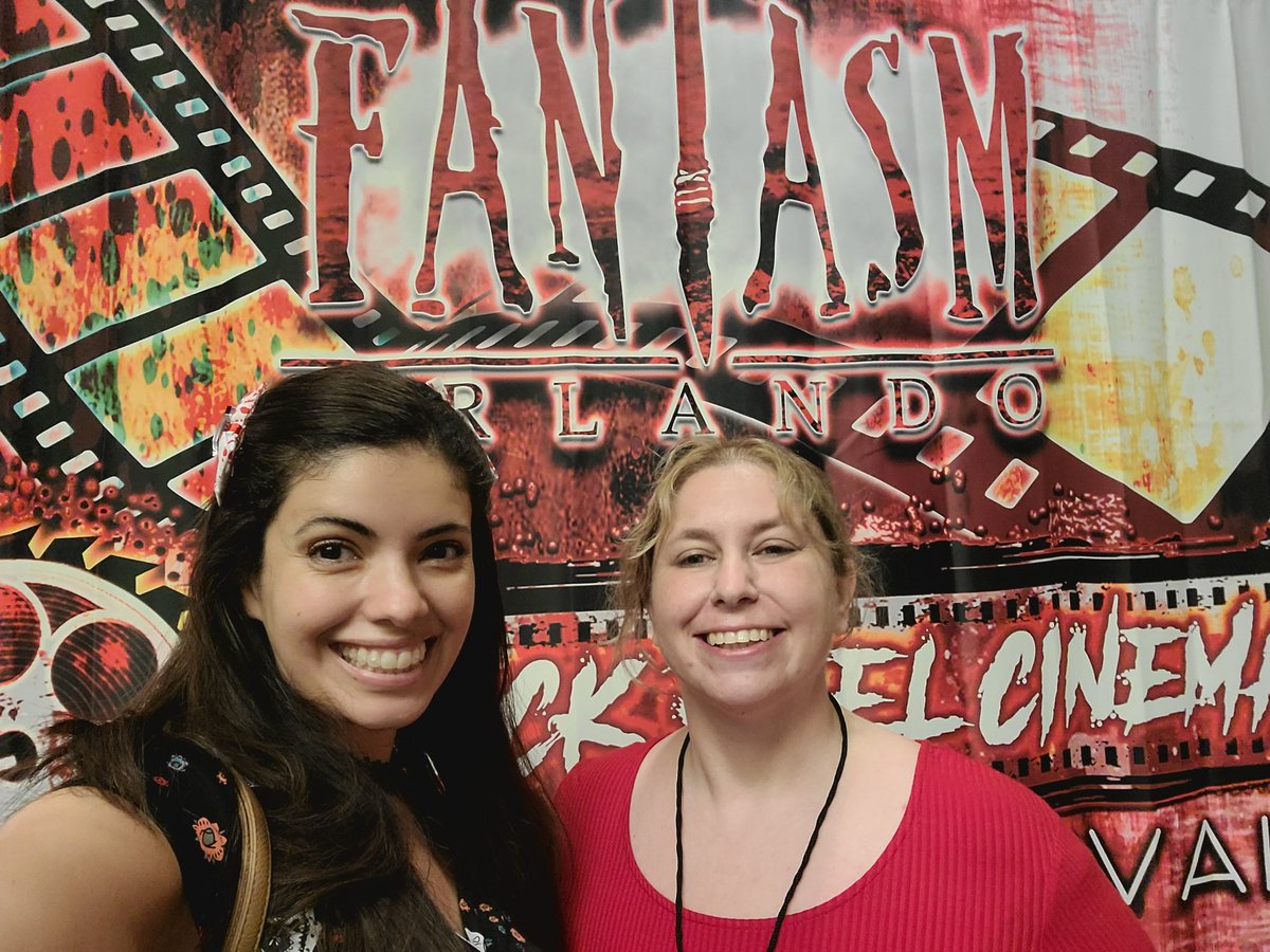 WickedWindowPro's tweet photo. @fantasmorlando Creature Feature Competition winning films are being shown right now at Suwannee 17! Join us for Q&amp;A! https://t.co/QTYKXgF8E2