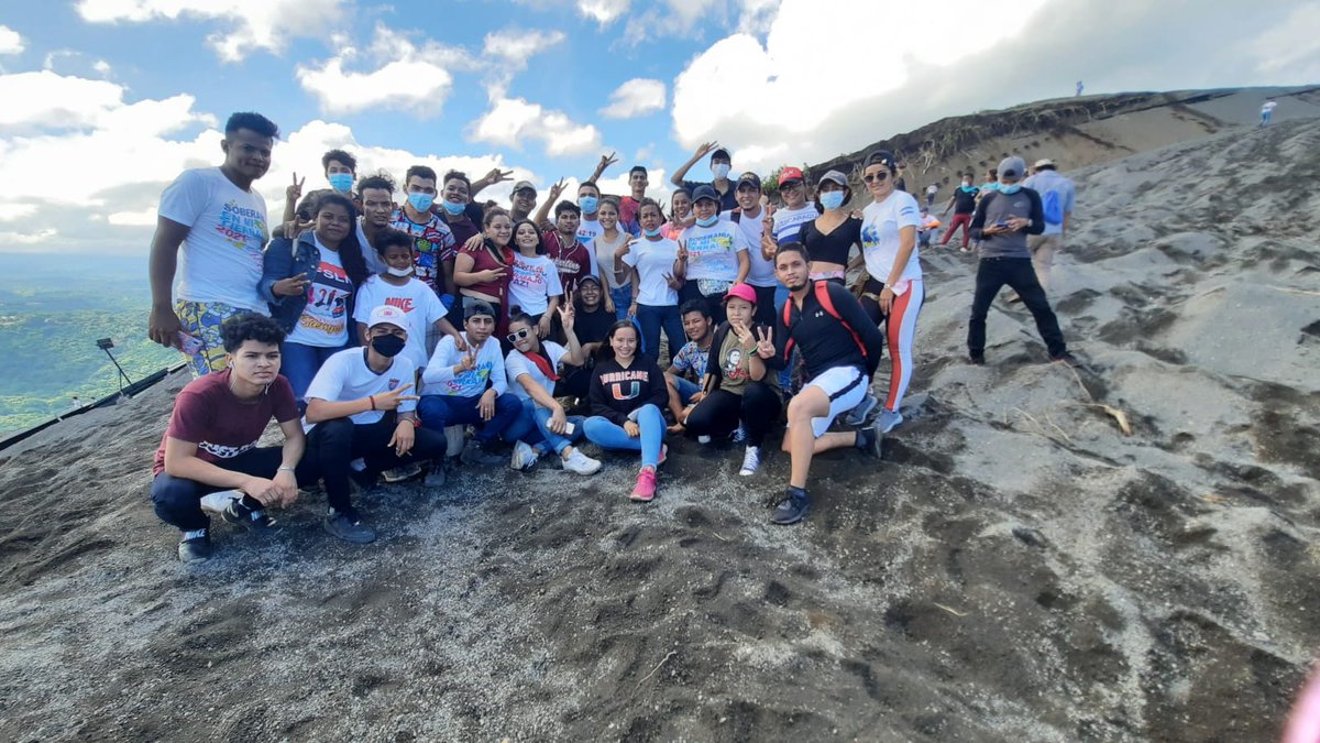 UVE_MAQ's tweet photo. Distrito 2.1 Managua dice presente en el día de senderismo por parte del @JGuardabarranco en el Cerro Motastepe https://t.co/ktS0dXumgn