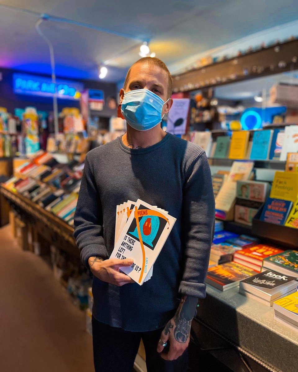 ParkAveCDs's tweet photo. our friend @oliverbaxxter’s “is there anything left for the rest of us?" is now available at @parkavecds 📚
to celebrate his 2nd literary release, we have limited SIGNED copies available. stop by @parkavecds today to purchase
@broadside_ #isthereanythingleft #oliverbaxxter https://t.co/QL0KanVxgc