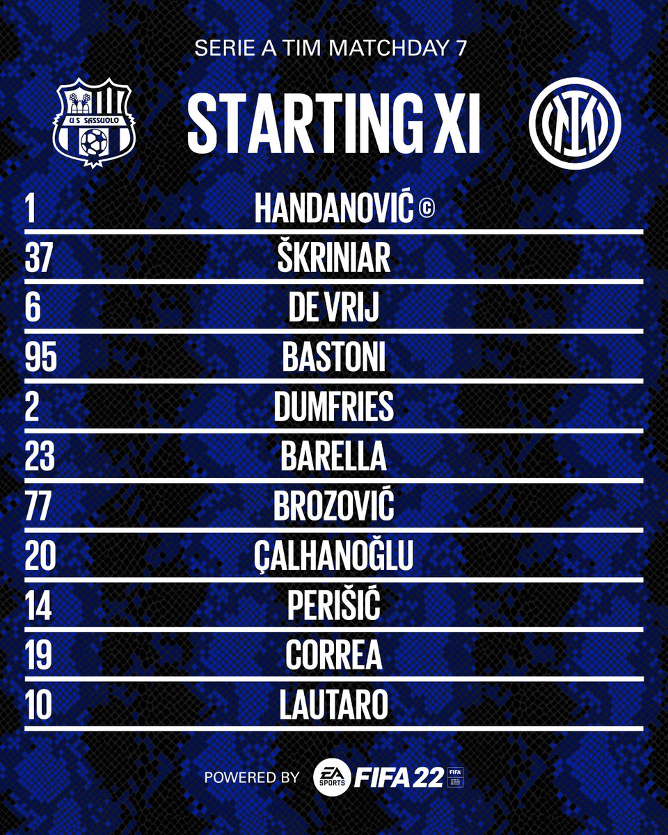 Inter's tweet photo. 📣 | FORMAZIONE

Ecco gli 11 titolari scelti da Simone Inzaghi per #SassuoloInter 👇

#FORZAINTER ⚫️🔵

Powered by @EASPORTSFIFA https://t.co/yYYx183VkD