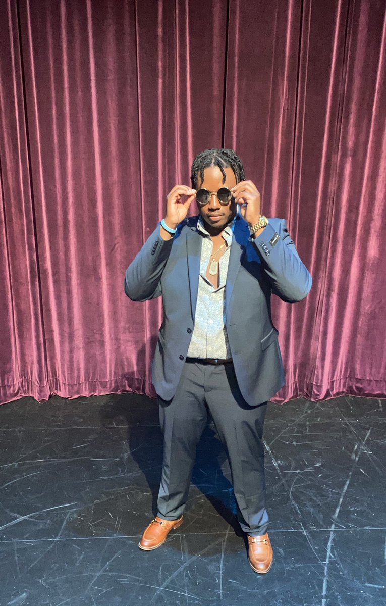 tjsupreme23_'s tweet photo. Never had alot, this is all I need #clb 🕺🏾#HomECUming https://t.co/SflRssiiWV