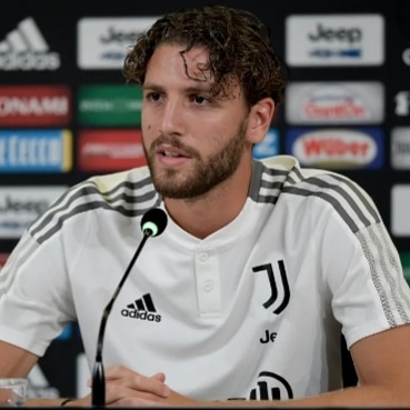 Diegorizzi28's tweet photo. Locatelli GOOOOOLLLLLL https://t.co/Ygv0BIKgPk
