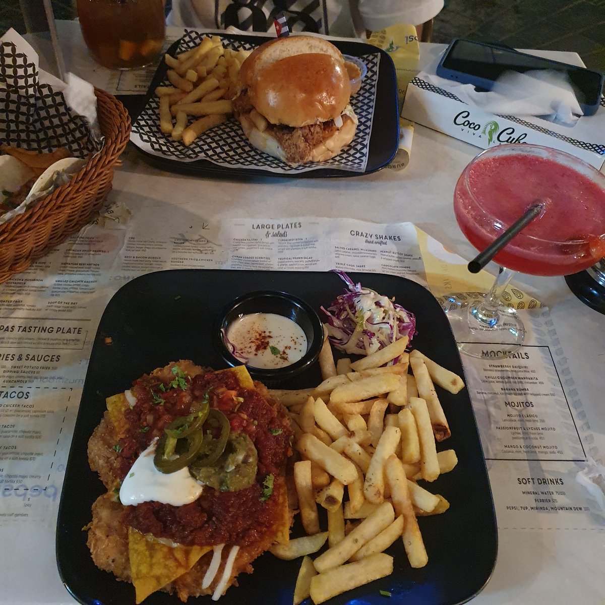 AishaSKYx's tweet photo. Simply great food but still doesn't beat Café Aylanto. #CocoCubano #Lahore https://t.co/NOLqLMkgeF