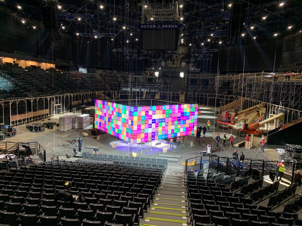 NicolasDufourcq's tweet photo. Montage du big.... bravo aux équipes ! @Bpifrance #big #conquerir https://t.co/ooENXSr6IO