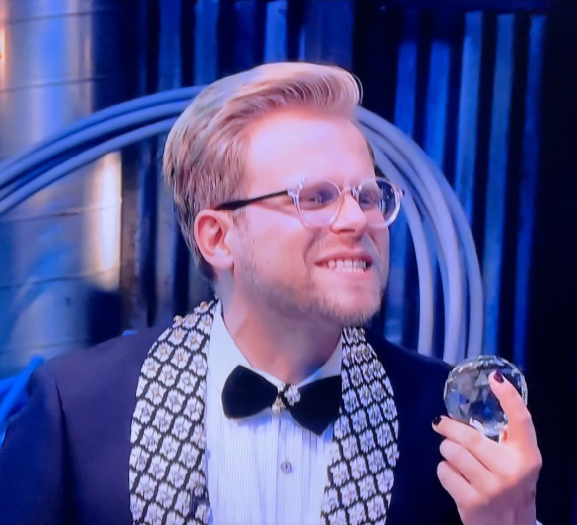 PhilNewtonE's tweet photo. What did you all think of the #MegaCrystal format in the #CrystalMaze ❤️??? #AdamConover https://t.co/VpwLI8w4ed