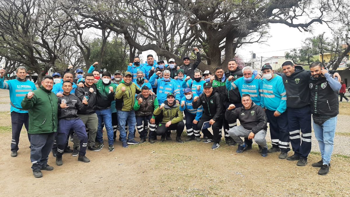 ¡GRACIAS, compañer@s, por su compromiso y esfuerzo en cada tarea! 
Es un orgullo construir esta institución junto a ustedes, llevar nuestros colores y seguir transitando este camino de lucha que cambió nuestra historia