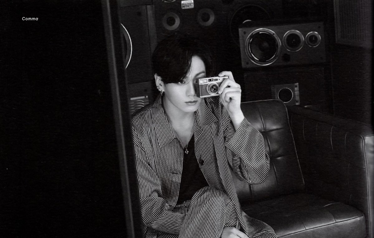 taestar_'s tweet photo. #BTS_BE essential  (B/W) Version- (#JUNGKOOK)
#BTS #방탄소년단 #방탄소년단정국 #BTSJUNGKOOK #JEONJUNGKOOK
@BTS_twt @bts_bighit @comma_bts https://t.co/AEyCRknzwl https://t.co/uwQ0uVLYsL https://t.co/lC76PUM0GB