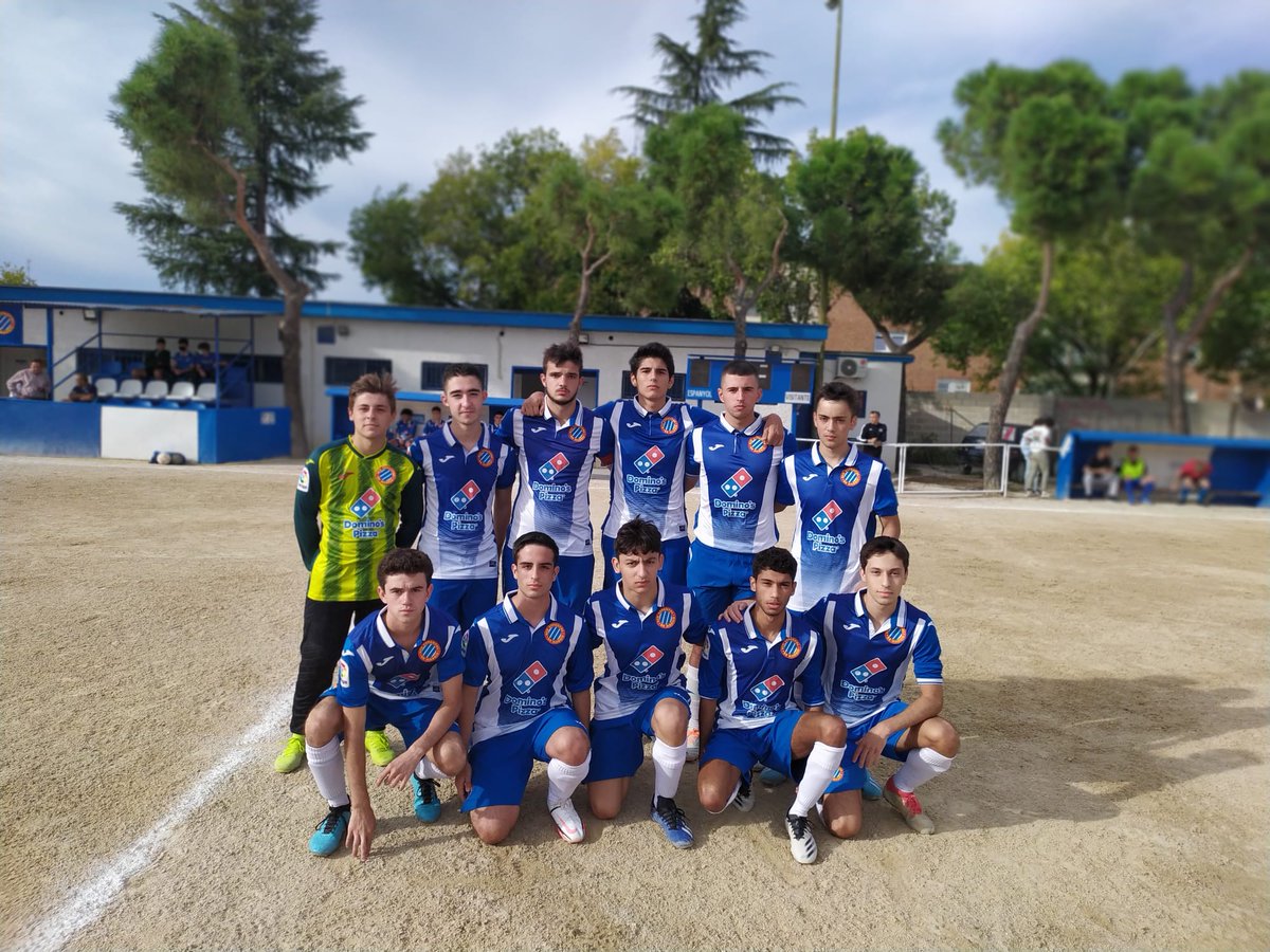 ¡Victoria del Juvenil! 🔥
Primer partido de liga para los nuestros 🆚 <a href="/AravacaCF_/">Aravaca C.F.</a>
5-2 arriba ⚽🥳
¡Gran trabajo chicos! ✌️
