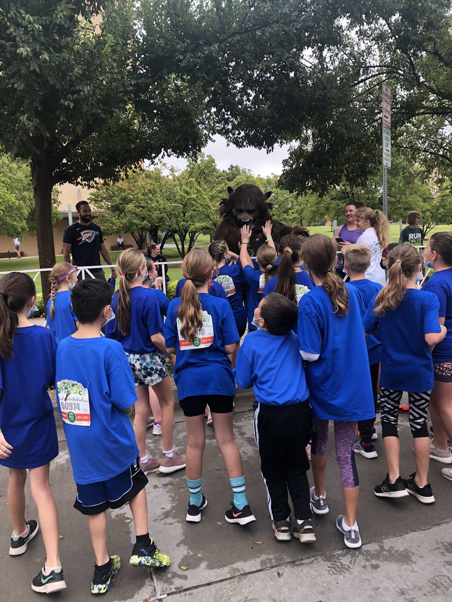 Great morning to run the <a href="/OKCMarathon/">OKC Memorial Marathon</a> kids race! So proud of these Pioneer running club students! #noble