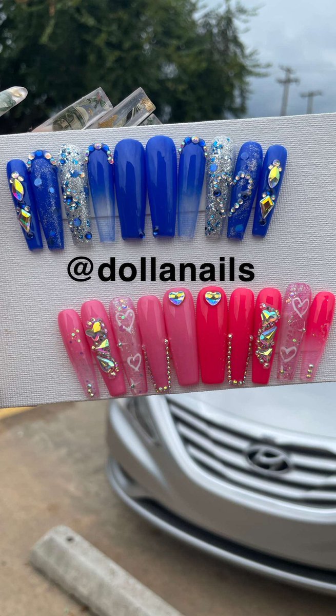 itskedollasign's tweet photo. LETsss GET INTO THESE PRESS ONs 😮‍💨💅🏽 #DollaNails https://t.co/ONgFr89XLC