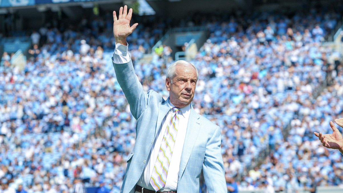 Honoring Coach Williams 🤝

#CarolinaFamily