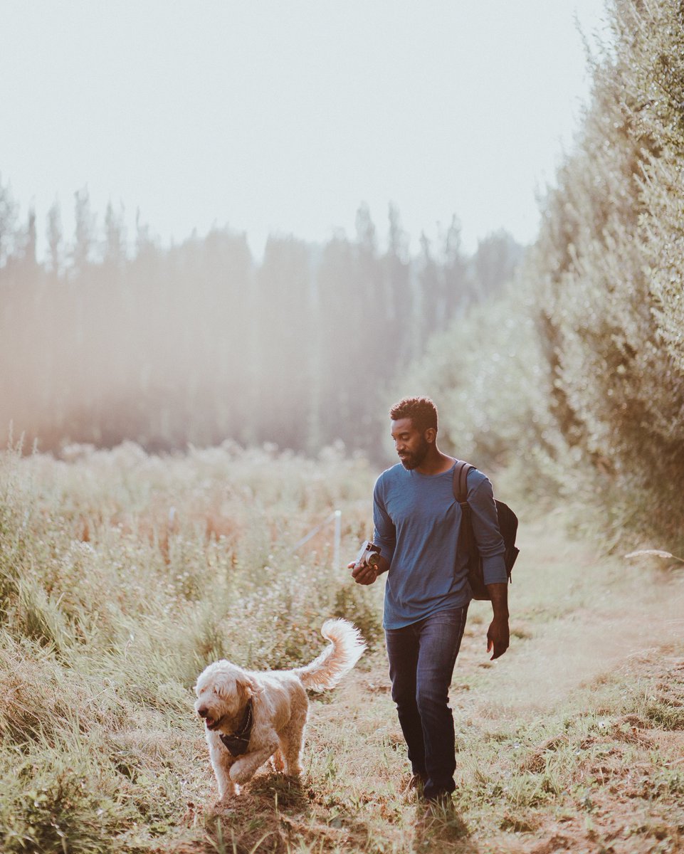 LumberUnion's tweet photo. The men's long sleeve t-shirt is dyed creating a soft subtle fade with a ribbed neckline and loose sleeves providing a quiet confident look with a touch of sophistication.

#LumberUnion | #DogWalks �� https://t.co/V6o9oFmf6M