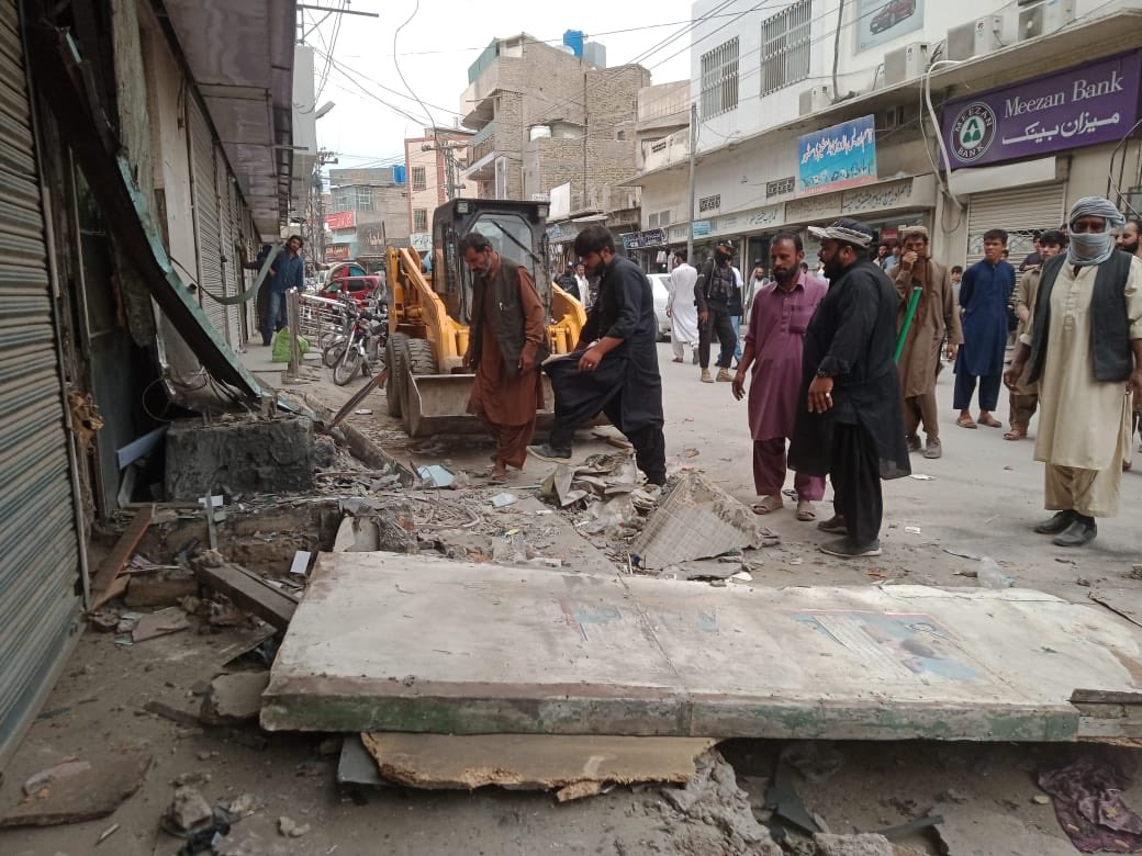 ACCityQta's tweet photo. Anti encroachment activity in city area with ⁦@OfficialMcq⁩ https://t.co/jmWcJHec4k