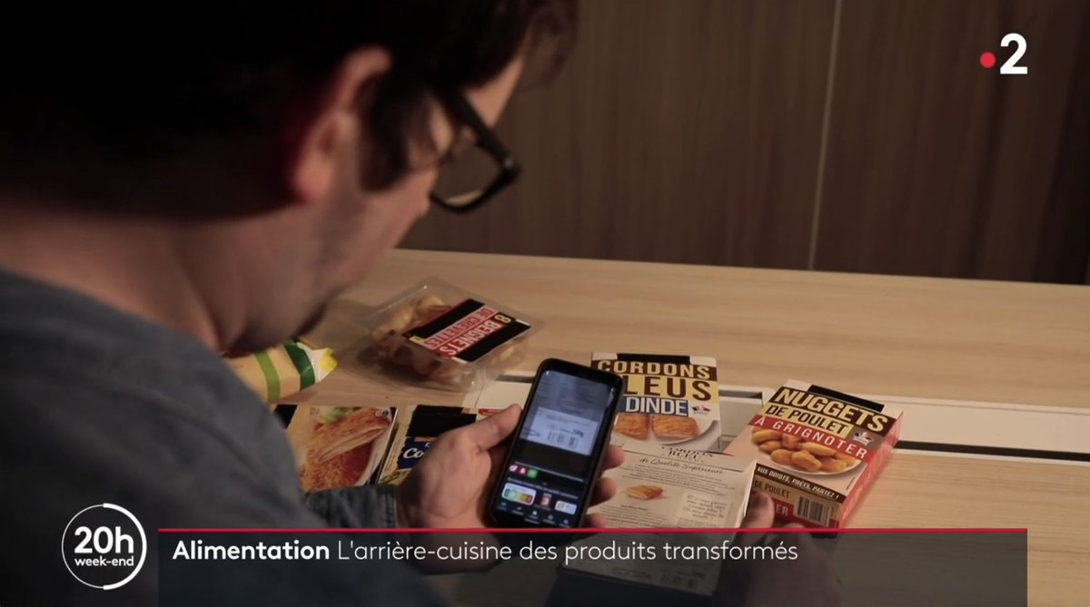 Comment débusquer les aliments ultra-transformés ? Compter les ingrédients 1 à 1 comme <a href="/Teolemon/">Pierre Slamich - @OpenFoodFacts 🤳🥫🌍</a> dans le reportage de @France2tv sur les cordons bleus, ou bien éviter les NOVA 4 grâce à l'appli de scan @OpenFoodFactsFR  fr.openfoodfacts.org/application-mo… #YesWeScan 🤳🥫