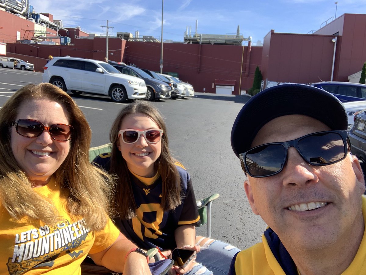 DavidMBeltz's tweet photo. Me and my girls!  Go WVU!  #wvugame https://t.co/7wlYvHGpFL