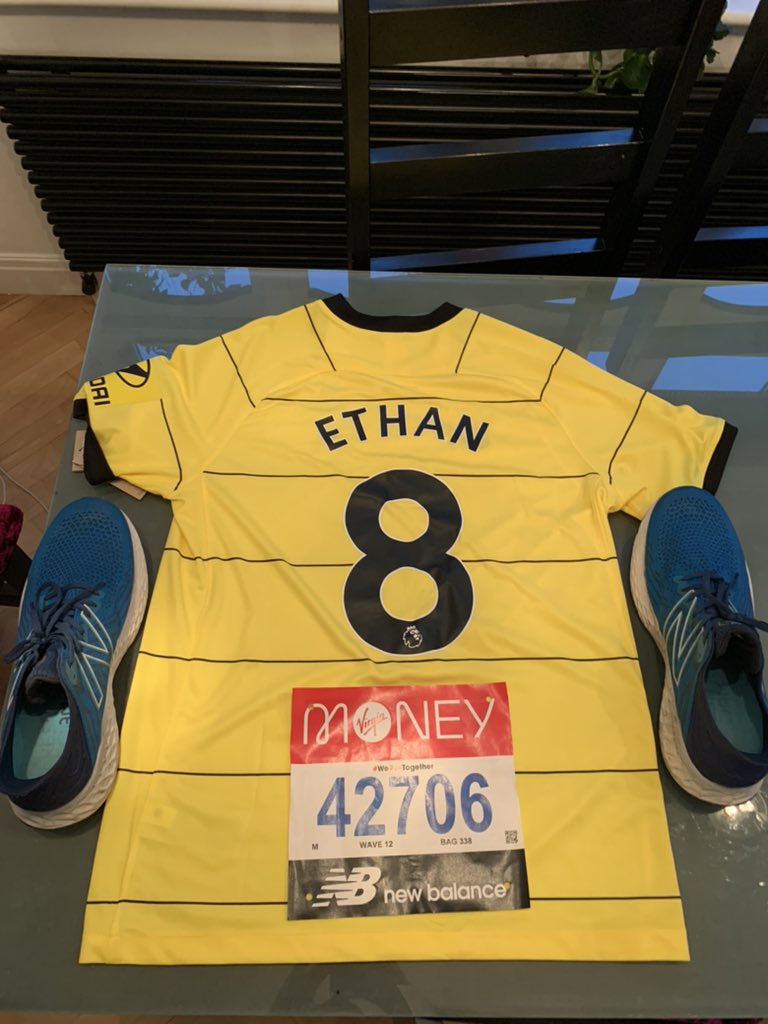 Thanks everyone for your donations. Now all that’s left is to run the damn thing… #londonmarathon

uk.virginmoneygiving.com/EthanMrozDavies