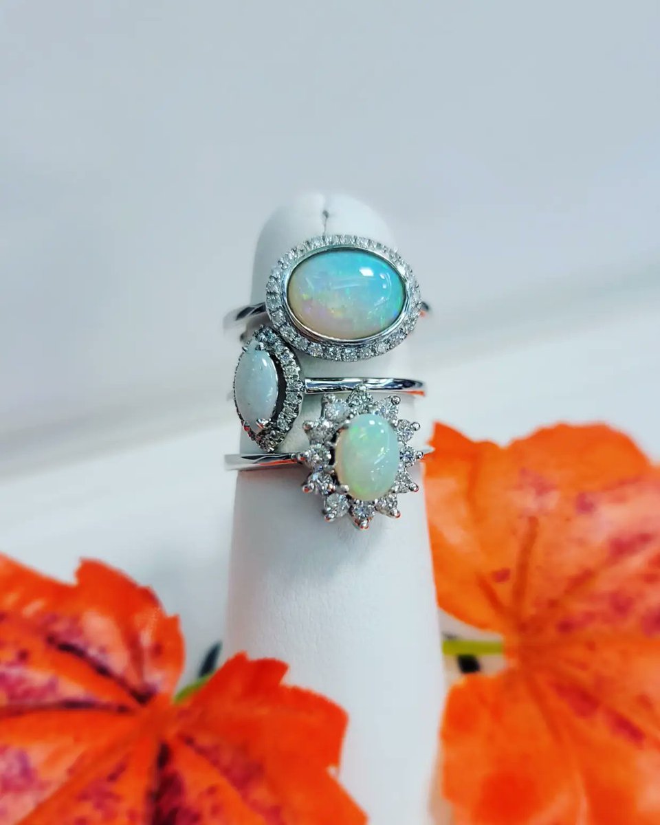 pagelandsonsTX's tweet photo. Happy October! Birthstone: Opal or Tourmaline 💖 #october #octoberbirthday #octoberbirthstone #opal #opaljewelry #playofcolor #opalnecklace #opalring #jewelrygoals #sogorgeous #killeen #forthood #copperascove #harkerheights #nolanville #temple #belton #centraltexas #shopsmall https://t.co/ZFFYbM4aXj