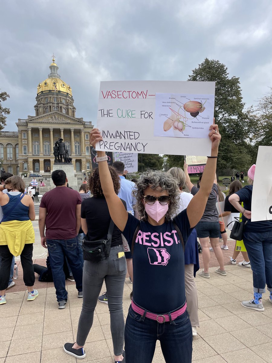 #womensmarch2021 ⁦<a href="/RAYGUNshirts/">RAYGUN</a>⁩ #mybodymychoice #ISupportWomensRights #iowa #justice