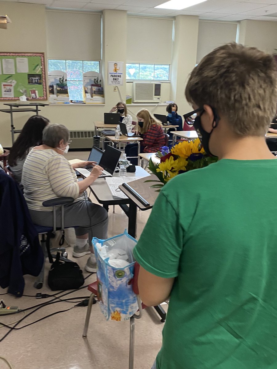 Melissa Betz tweet media