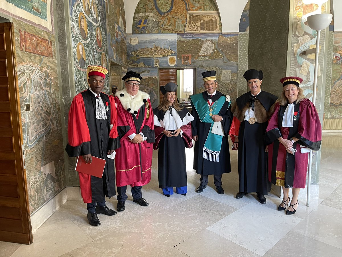 hugueskenfack's tweet image. Merci à @UniPadova, à sa rectrice Daniela Mapelli pour le superbe Acceuil lors des manifestations des 800 ans de cette université, aux côtés de @UniBologna @UniCambridge @uninapoli … Bref @UT1Capitole dans le club des universités les plus anciennes d’Europe.