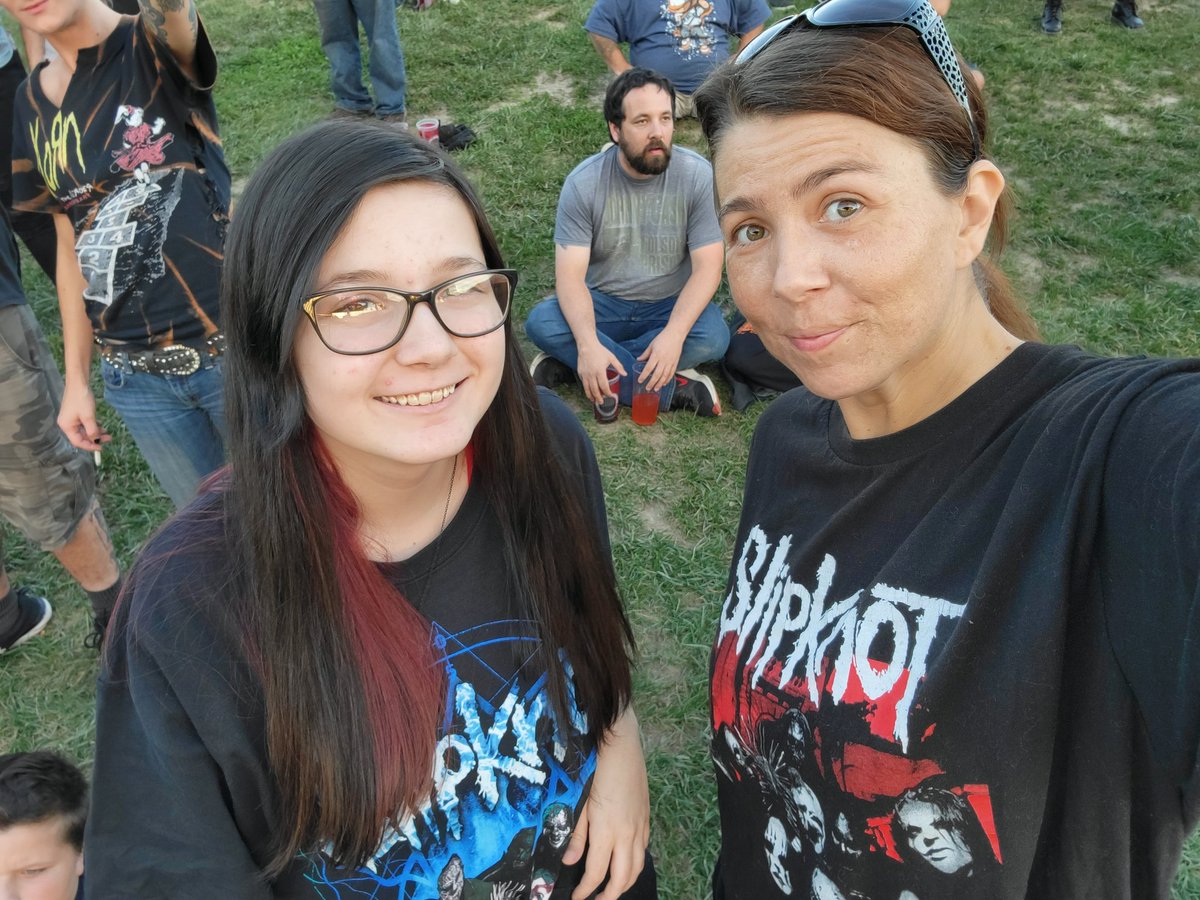 MrsJessiB's tweet photo. Took our youngest to see @slipknot for the first time last night and Holy shit they put on a show! https://t.co/qazeCJPVAz