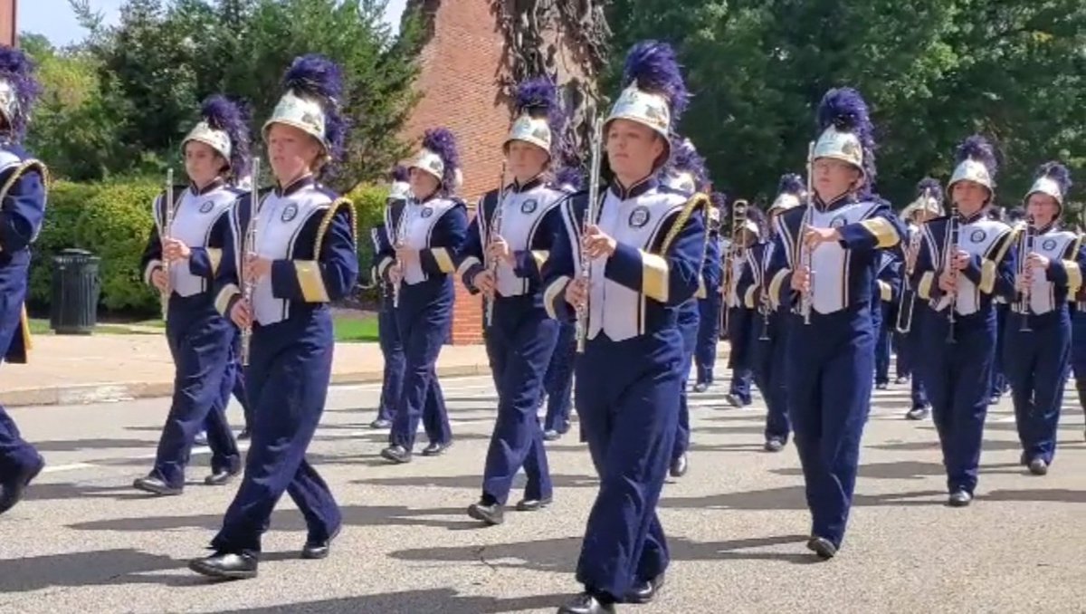 RAMBAND2's tweet photo. Congratulations to the Ram Band for winning 1st place at the Cal U Homecoming parade today!!! https://t.co/3hG9M1vkij