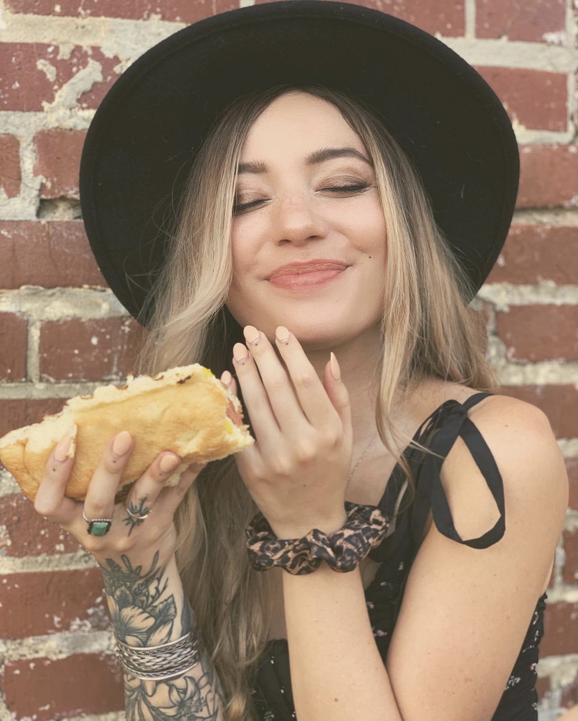 TW Pornstars - 2 pic. Junipr Keiko ♡. Twitter. Some genuine happiness