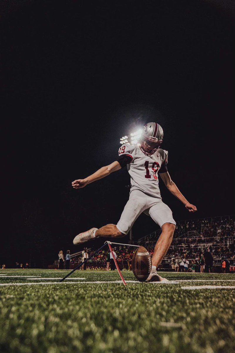 ChipDiStasio44's tweet photo. The @FootballSPHS #KickWithChip stats vs CRHS: 4/4 on PATs,2 Touchbacks,five punts at 48,44,55,42 &amp; 60yds …for an average of 49.8 &amp; two of those downed inside the 20

Makes this week’s pledge total $10 for @RHSEFoundation

To add your pledge, please go to https://t.co/eXji3BIZ0G https://t.co/OnHBHtKarD