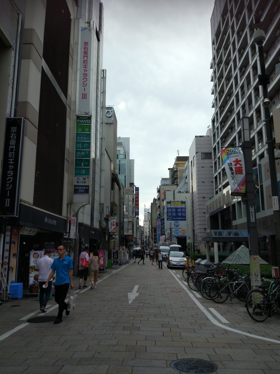 Archillect tweet media