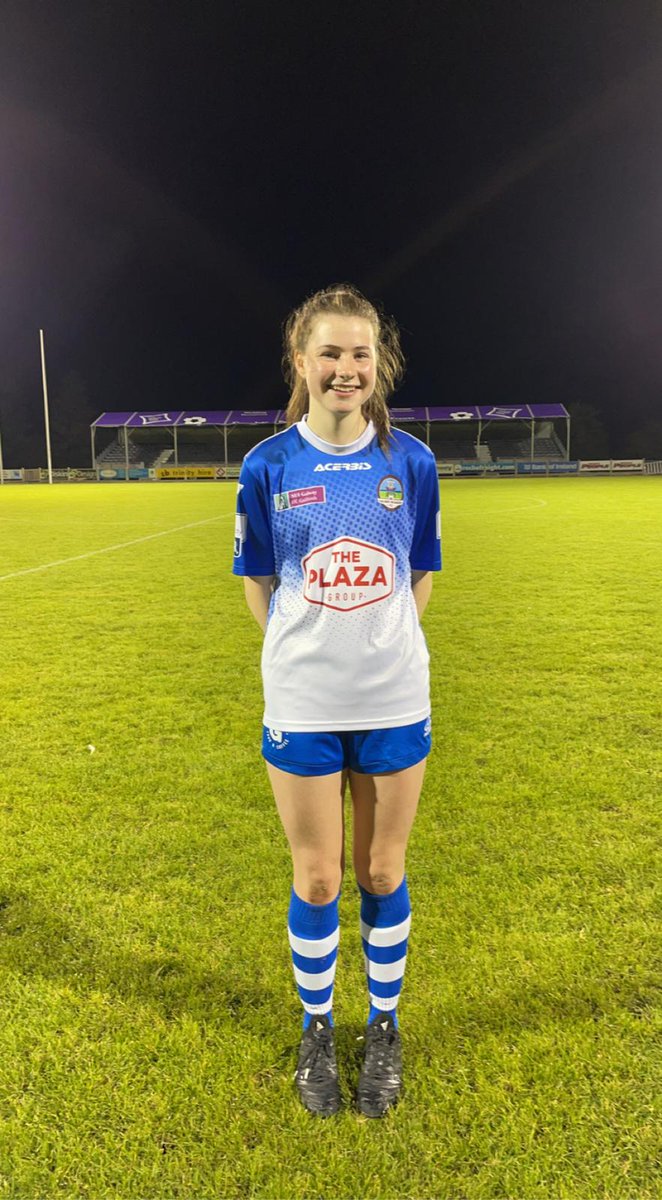 16 year old Aoibhinn Costello sprung from the bench to grab the winner in this evenings senior win over @YouthsWomen 
Not a bad early birthday present for the <a href="/cregmoreclarega/">Cregmore C'Galway FC</a> girl who turns 17 Mon.
Earlier in the day her cousin Kate Thompson had grabbed the winner in our U17 win