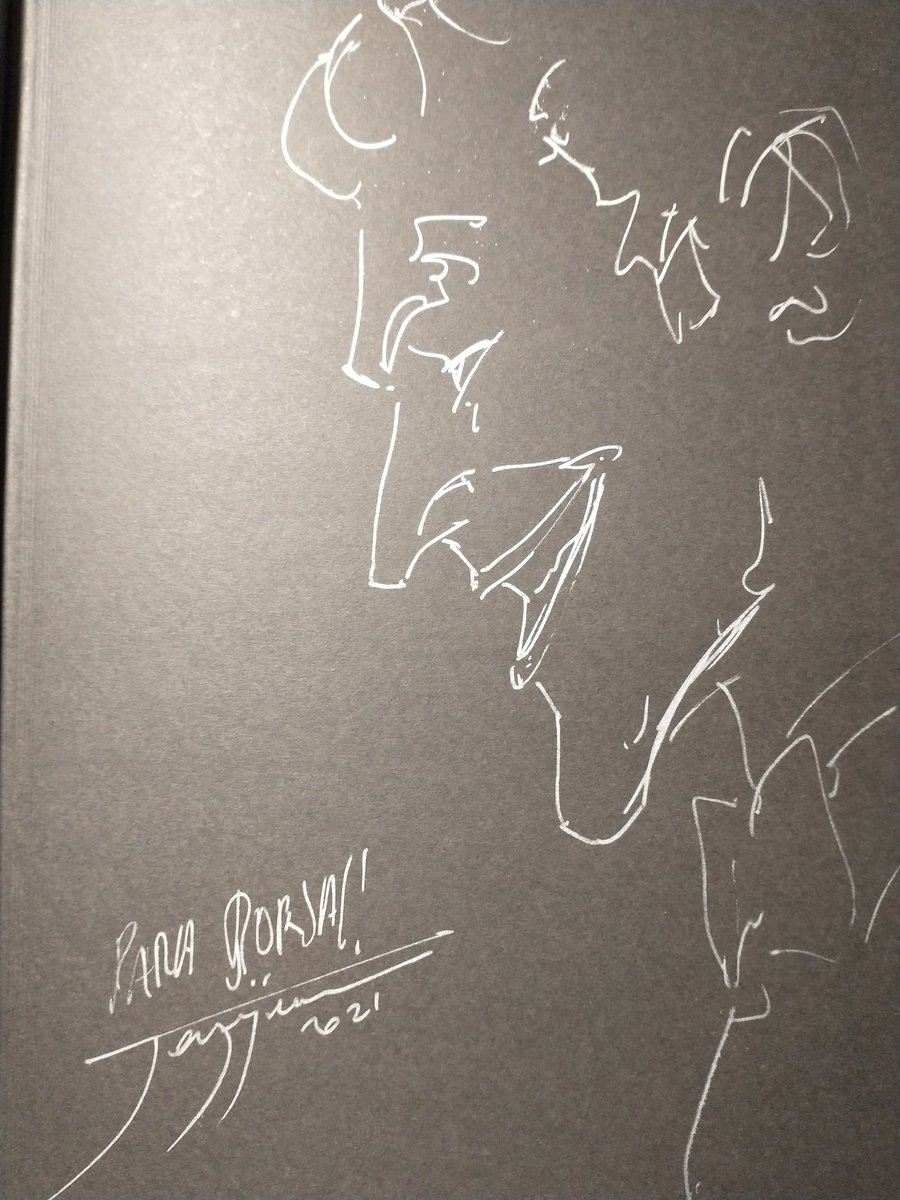 borlpez's tweet photo. Agradecimientos:
A @JorgeJimenezArt , por ser un artista cojonudo, y además ser buen tío y tener detallazos en las firmas. Y a mi hermana, @Merylopezgar que va metiéndose en el mundillo y me ayuda a estar "virtualmente" presente. Por último @eccediciones, muy buena edición!! 👌 https://t.co/QfwuBQcFd2