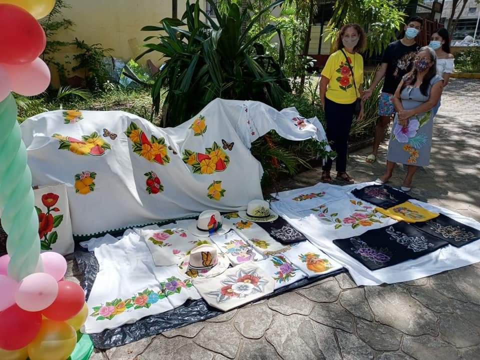 Mercedes Calvo tweet media