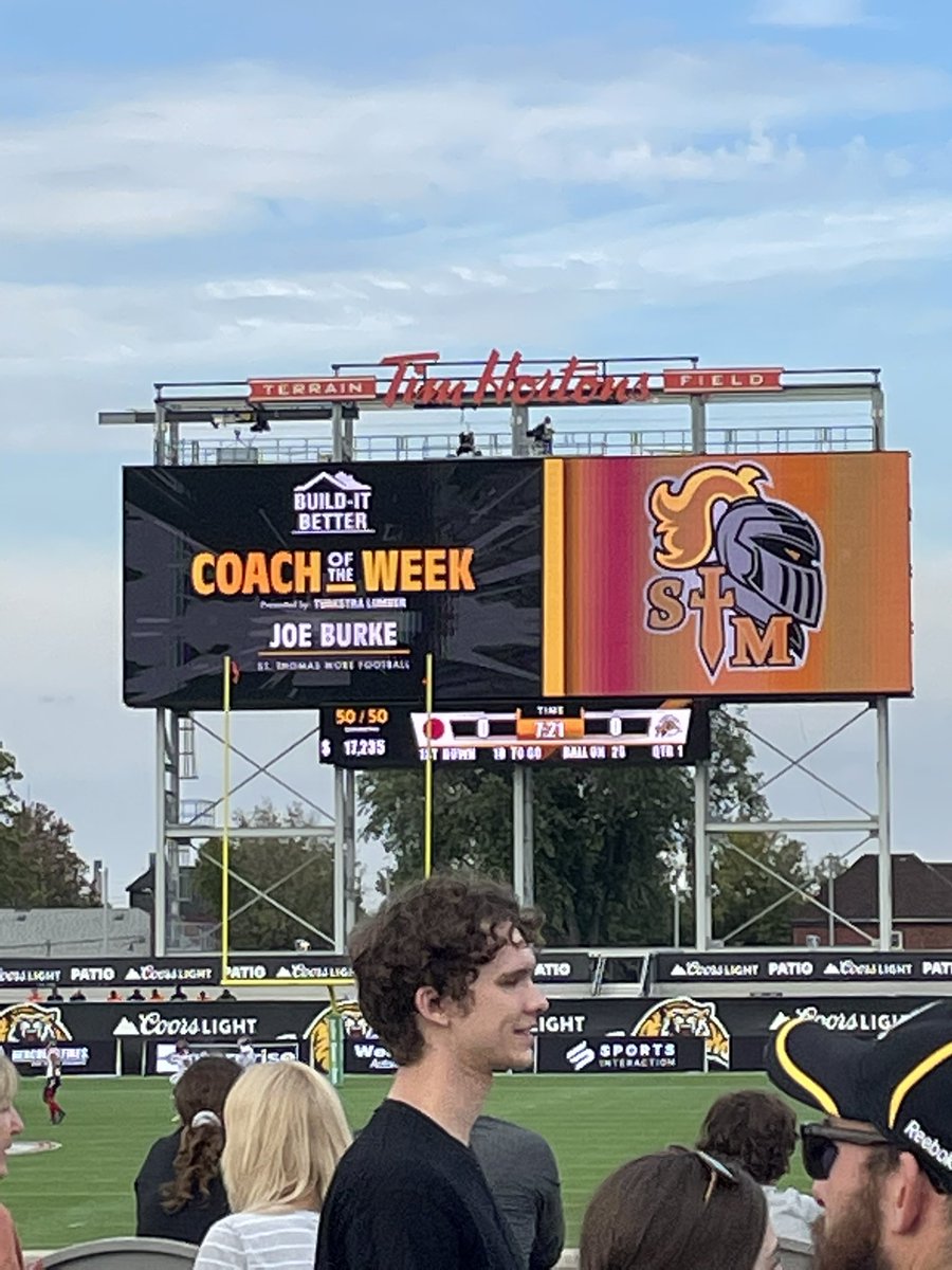 caelan_mcc's tweet photo. Saw this at the Ti-Cats game Congratulations coach was a pleasure playing for you!! https://t.co/5OU9raV3uj