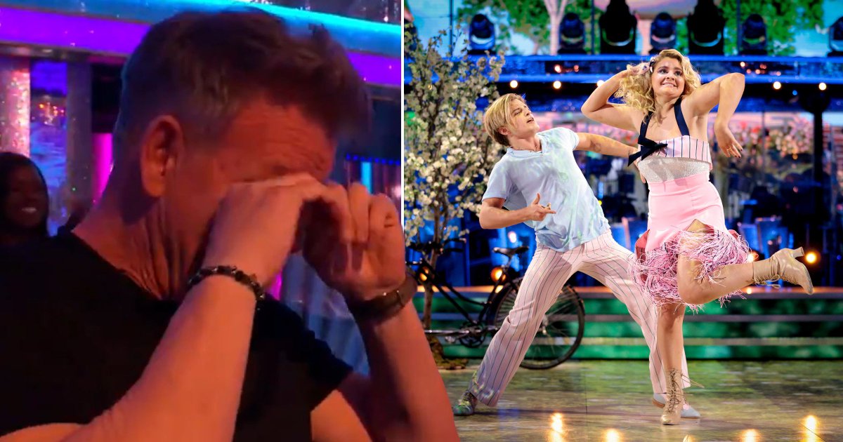 (Metro):#Strictly 2021: Gordon Ramsay sobs in audience as daughter #Tilly tops leaderboard : Gordon, you're breaking our hearts! .. #TrendsSpy https://t.co/jYRAcJzmWa https://t.co/EwhpWq0uIn