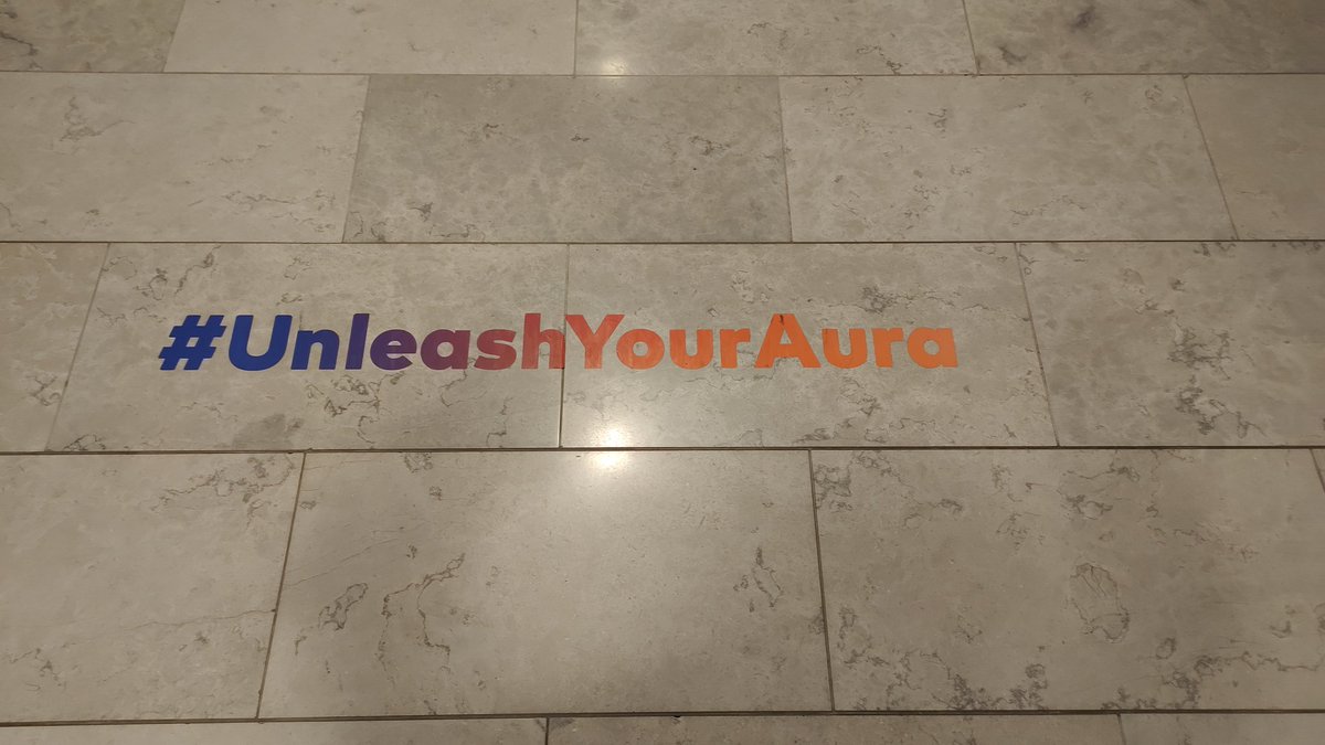 My cousin <a href="/Elyse_Dodge/">Elyse Dodge</a> made this art installation in Brentwood Mall, it's a lot prettier in daylight so none of my photos from my visit last night do it justice. 

See RT pictures in thread!
#UnleashYourAura